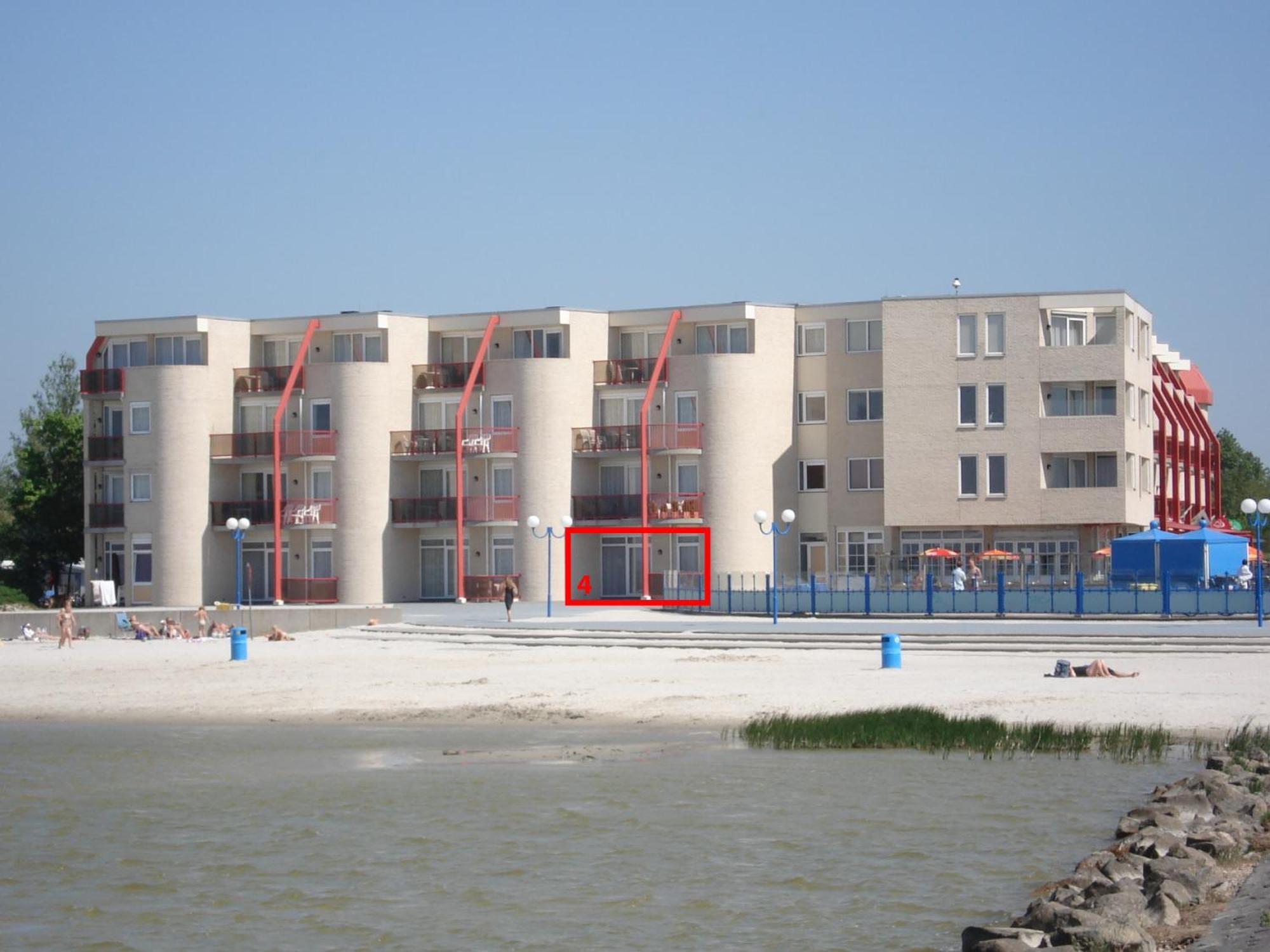 Beach Resorts Makkum Exterior photo